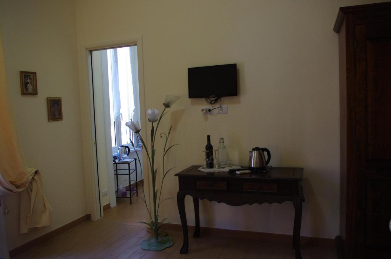 Tucci'S Roma Guest House Ngoại thất bức ảnh